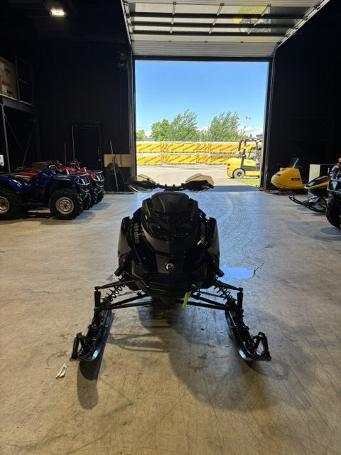 2024 Ski Doo MXZ XRS 850