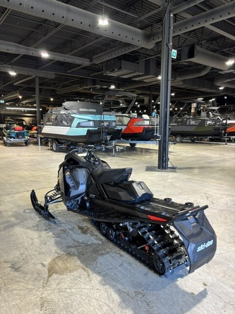 2024 Ski Doo MXZ XRS 850
