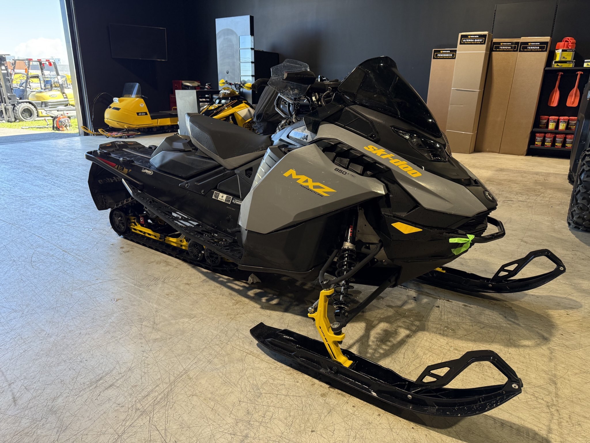 2026 Ski Doo MXZ Adrenaline 137 850