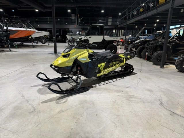 2025 Ski Doo Freeride 146 850 SHOT