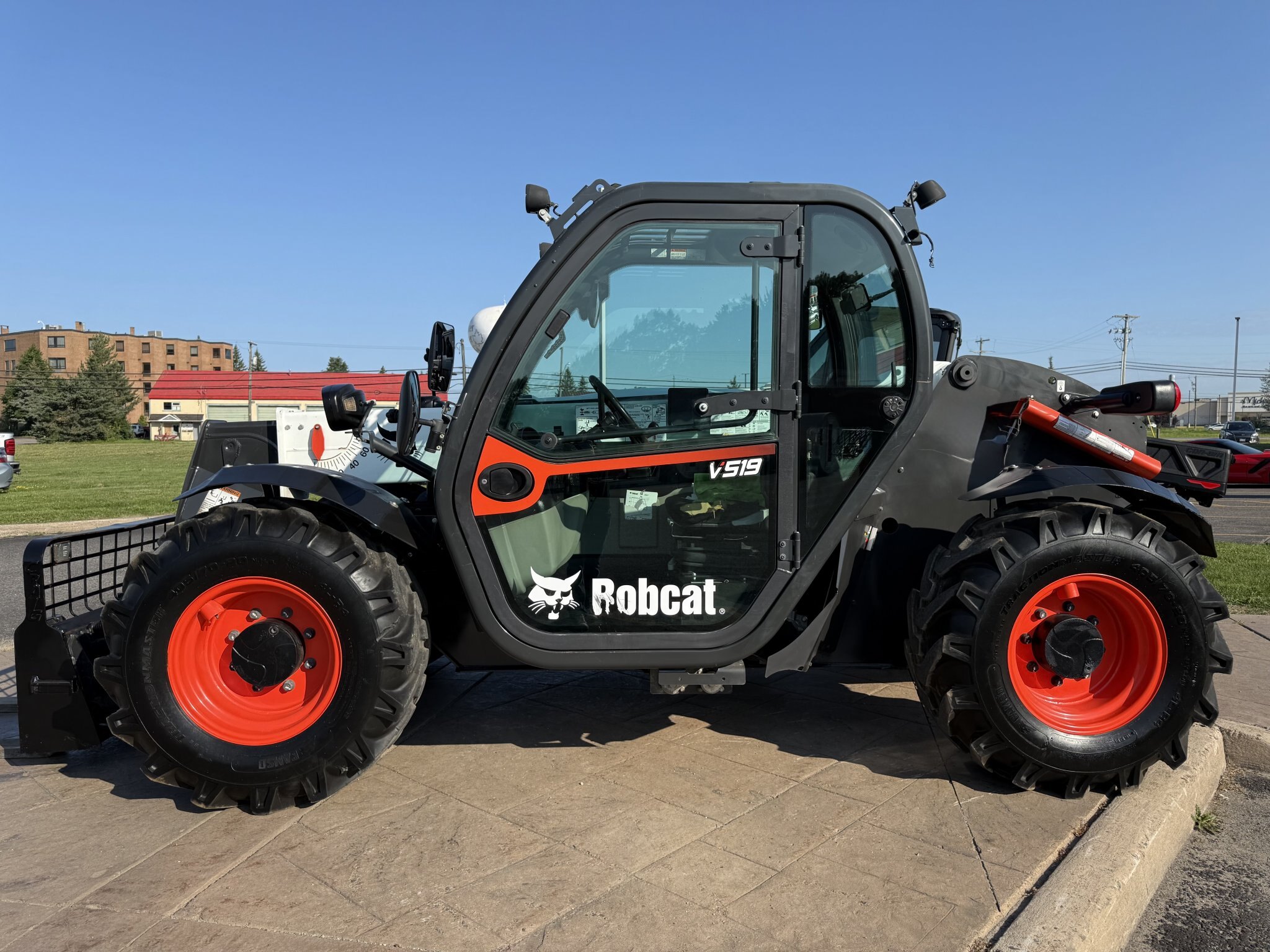 2021 Bobcat TL519 Telehandler