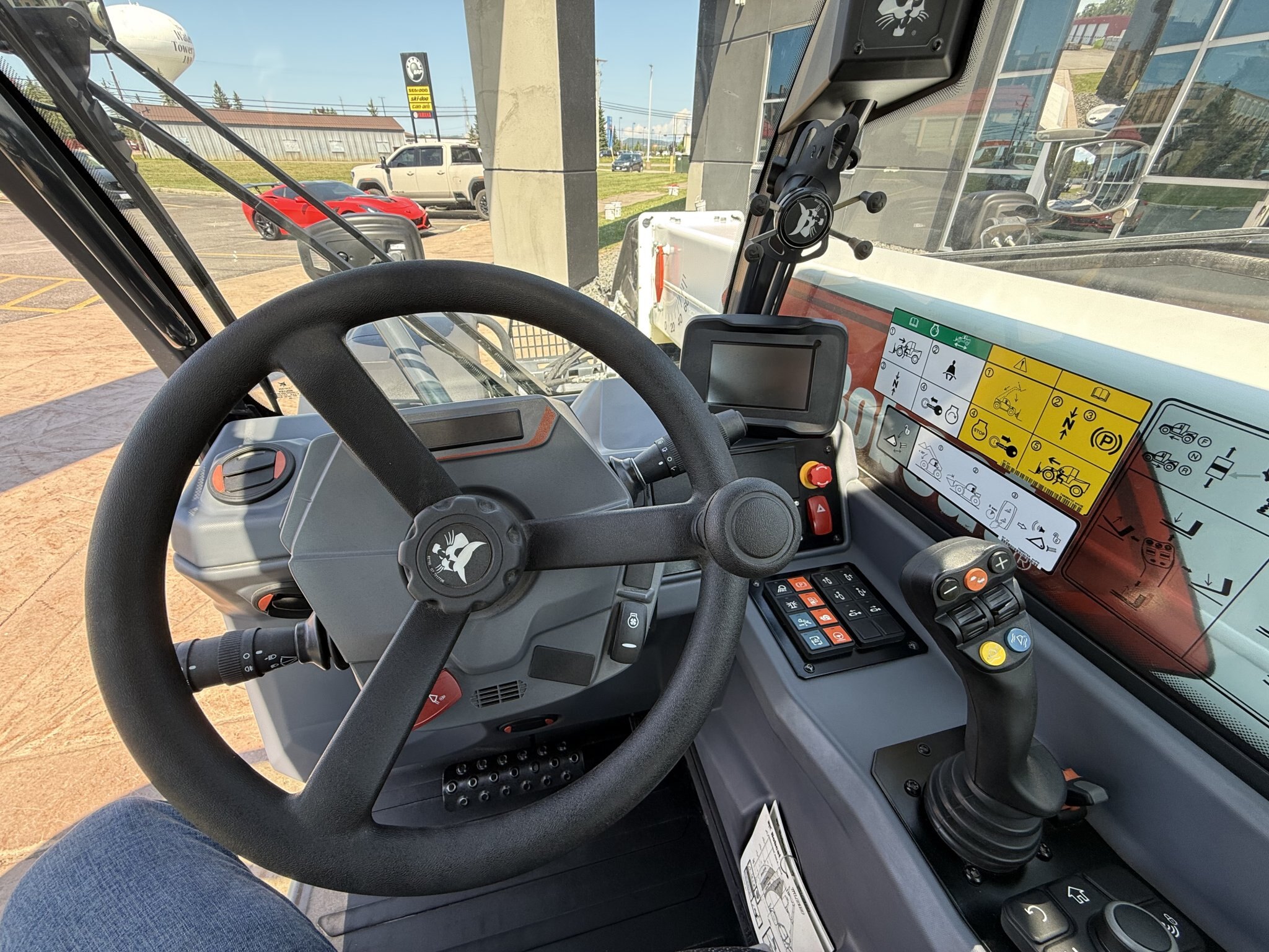 2024 Bobcat Telehandler TL619