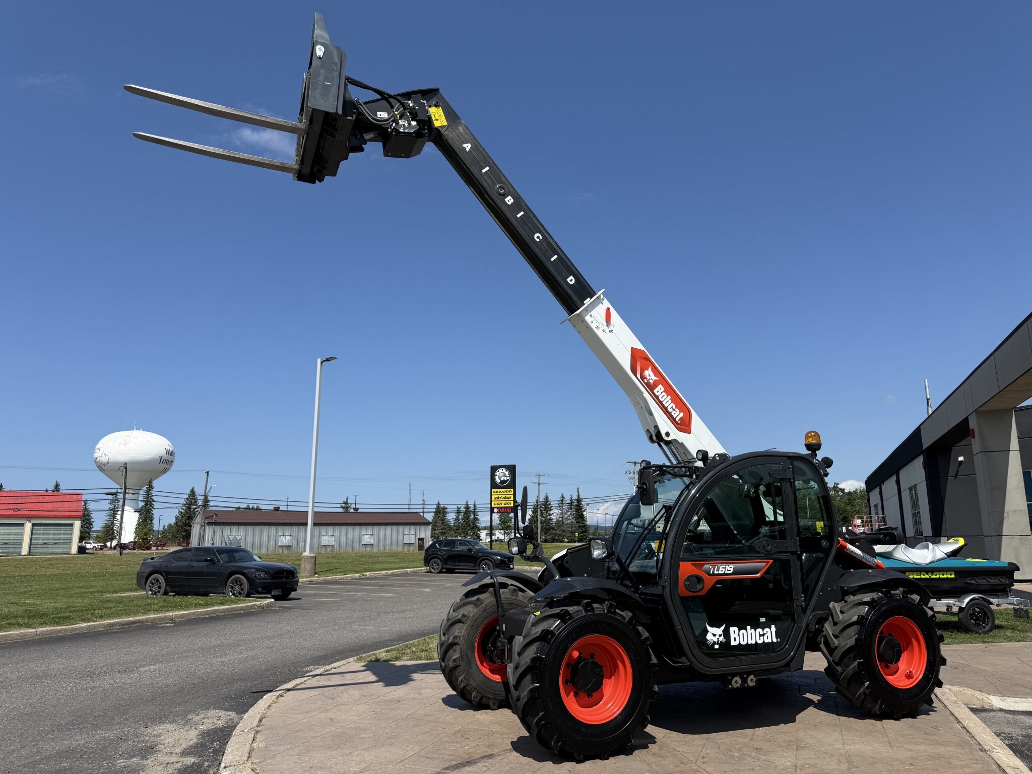 2024 Bobcat Telehandler TL619