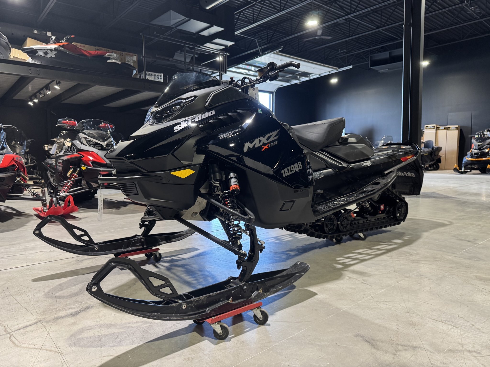 2024 Ski Doo MXZ XRS 137 850 Smart Shocks 10.25 Screen