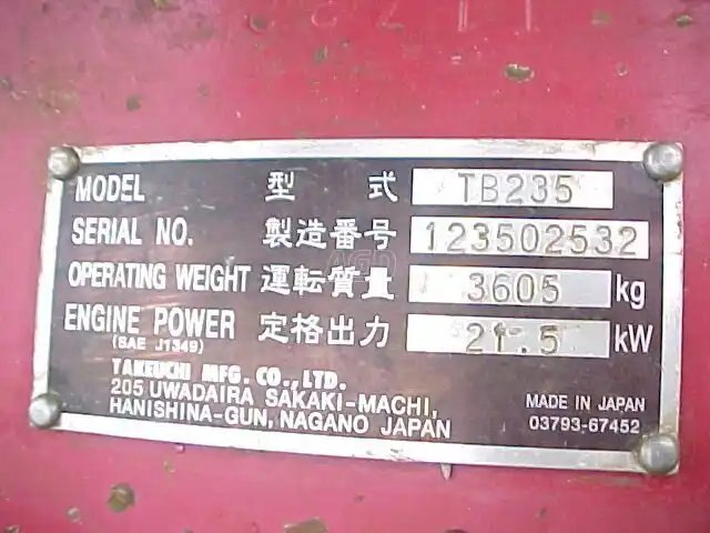 0 Takeuchi TB235