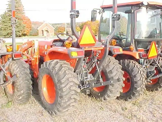 2022 Kubota L2501 HST