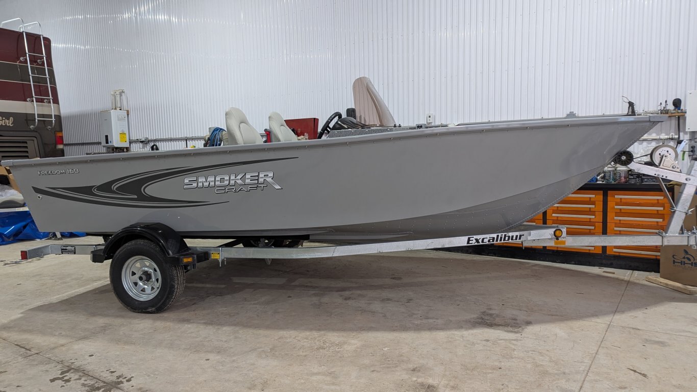 Smoker Craft FREEDOM 160 SC Silver/Metallic