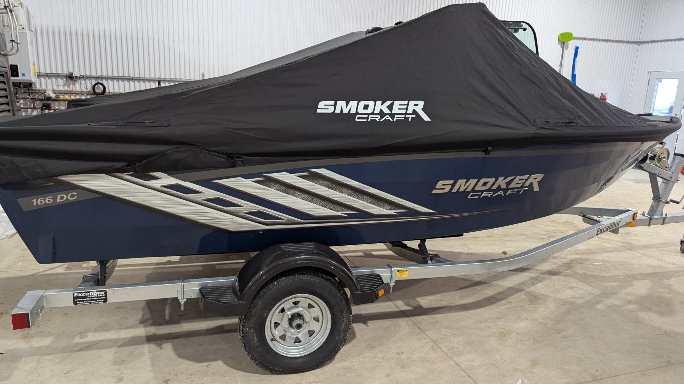 Smoker Craft EXCURSION 166 T Pro SILVER METALLIC