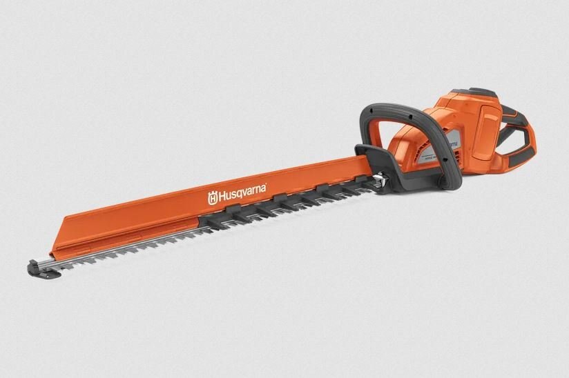 HUSQVARNA Hedge Master 320iHD60 with battery and charger