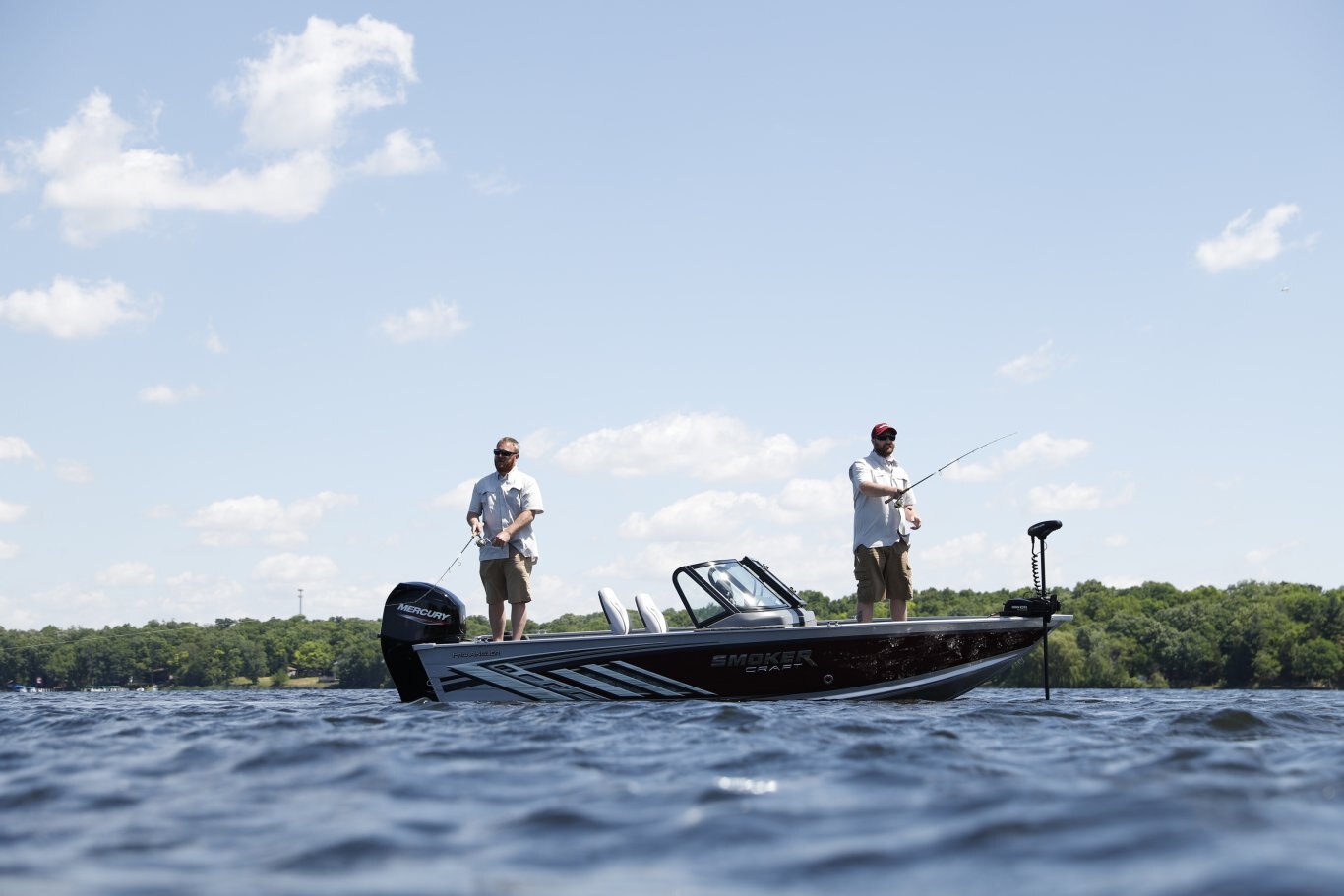 2025 Smoker Craft Pro Angler 162