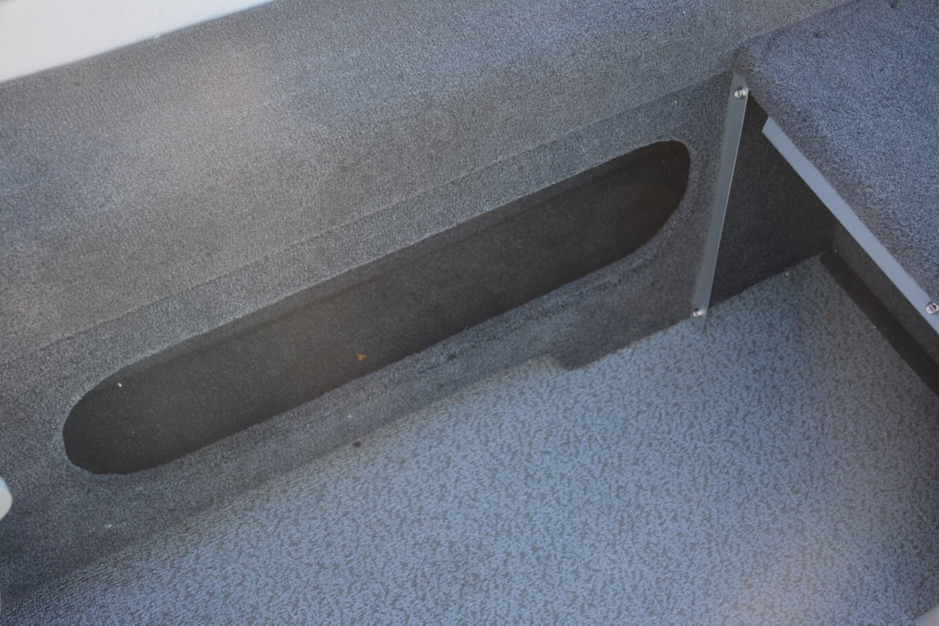 2025 Smoker Craft Pro Angler 162