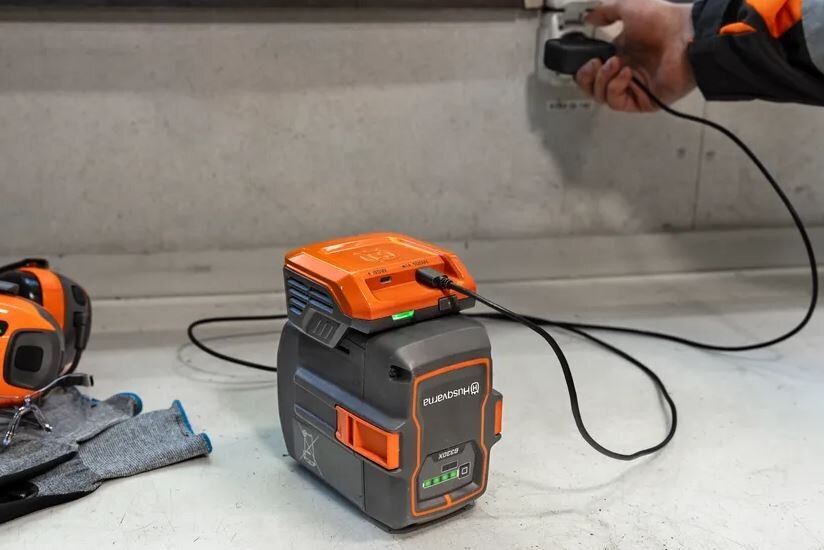 HUSQVARNA 40 USB150X