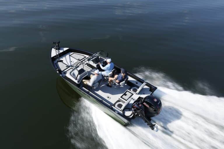 2026 Smoker Craft Excursion 166 DC Black
