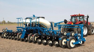 Kinze 3600 Planters Pivot Fold