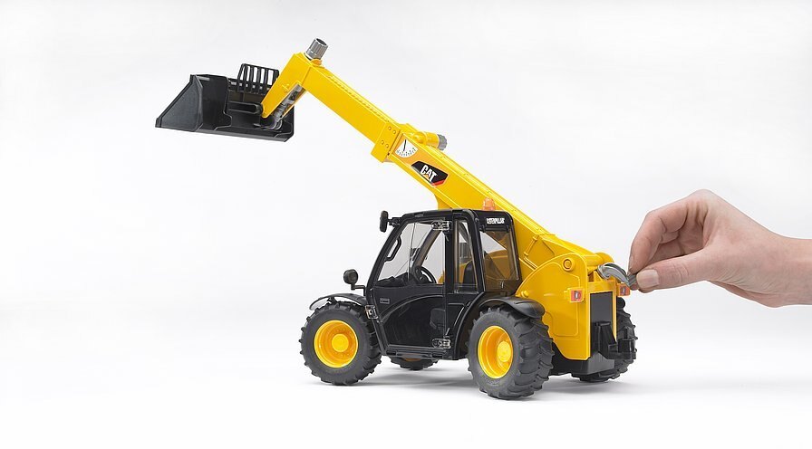 CAT TELEHANDLER