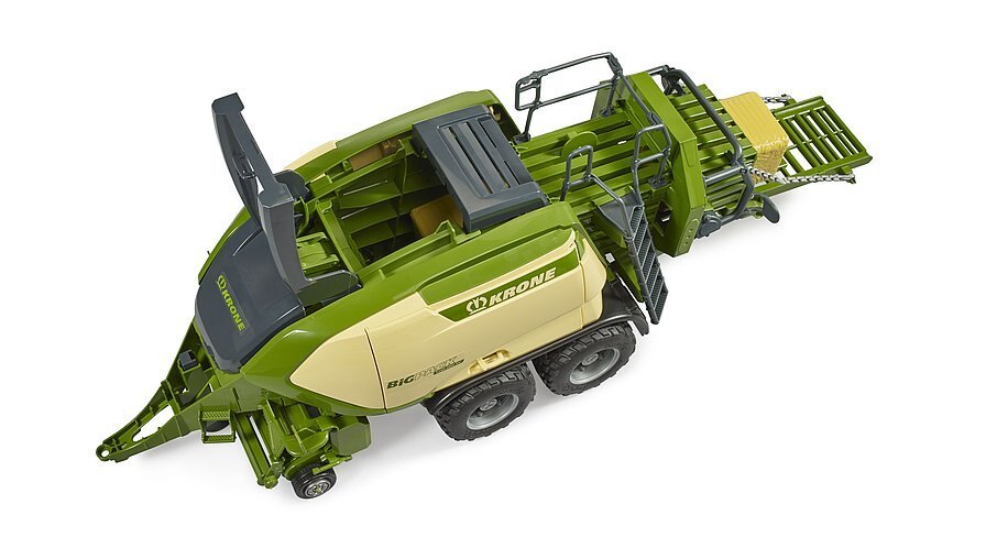 Krone BiG Pack 1290HDP VC with 2 block hay bales