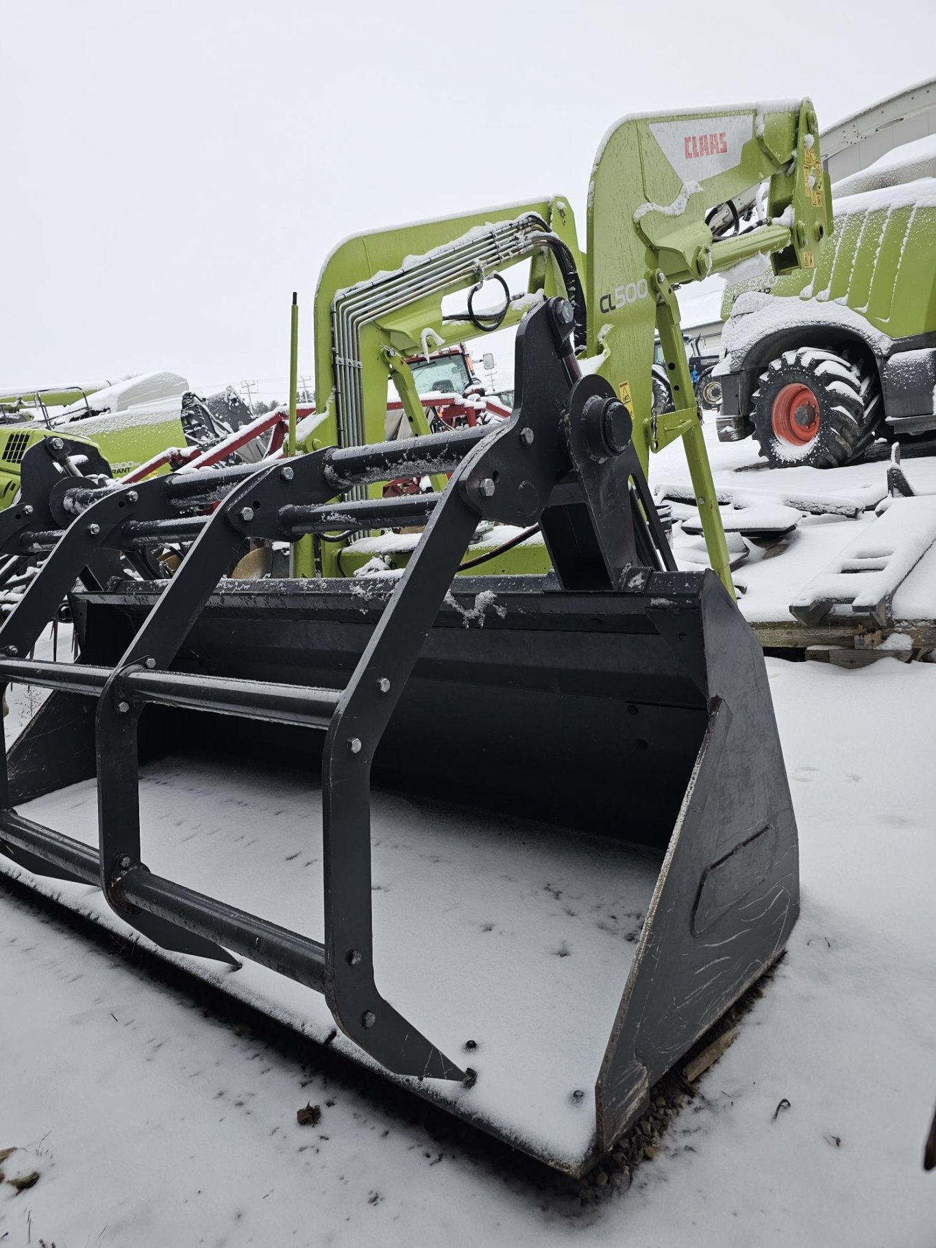 2022 CLAAS CL500 LOADER