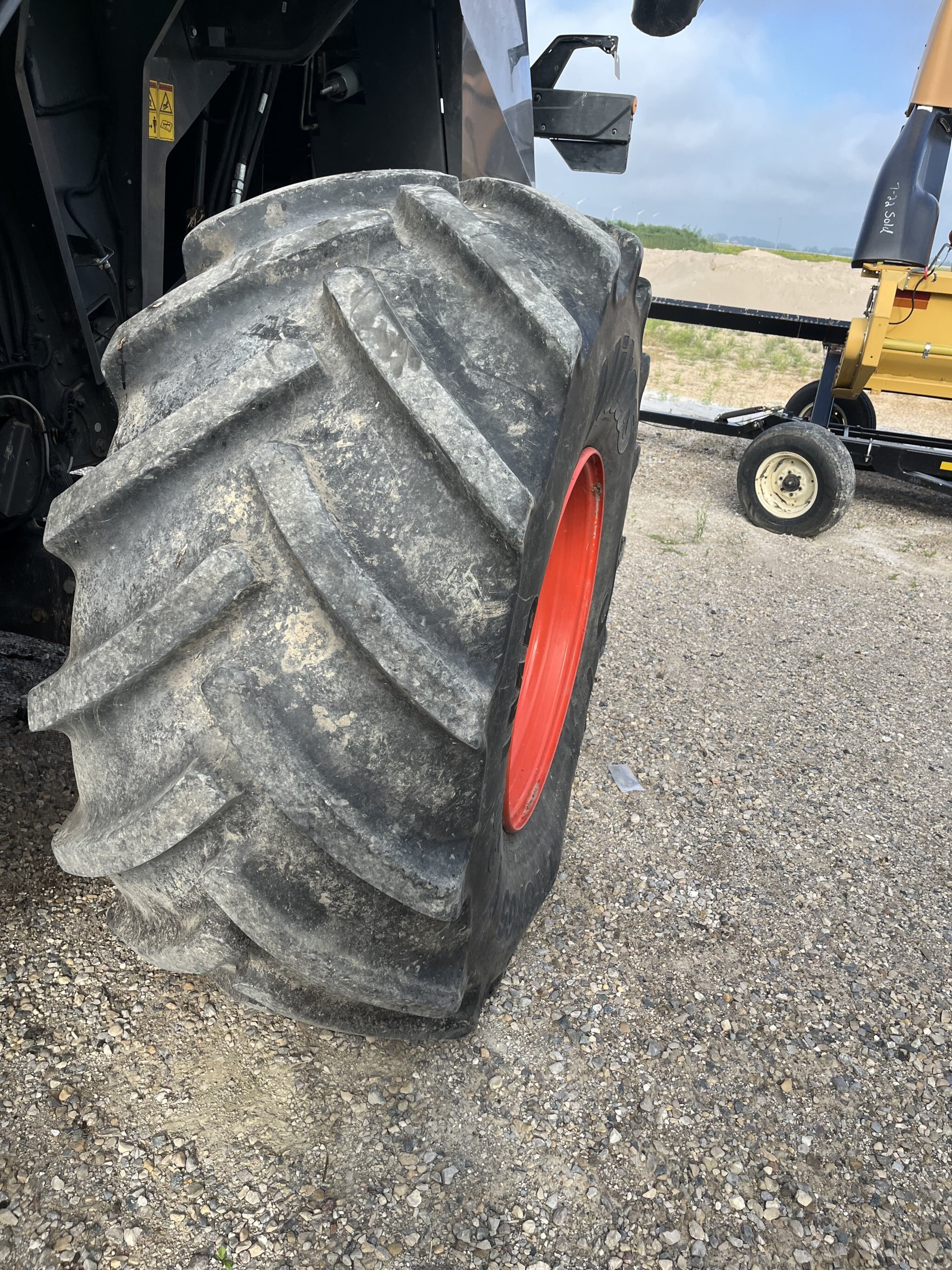 2021 CLAAS LEXION 8700