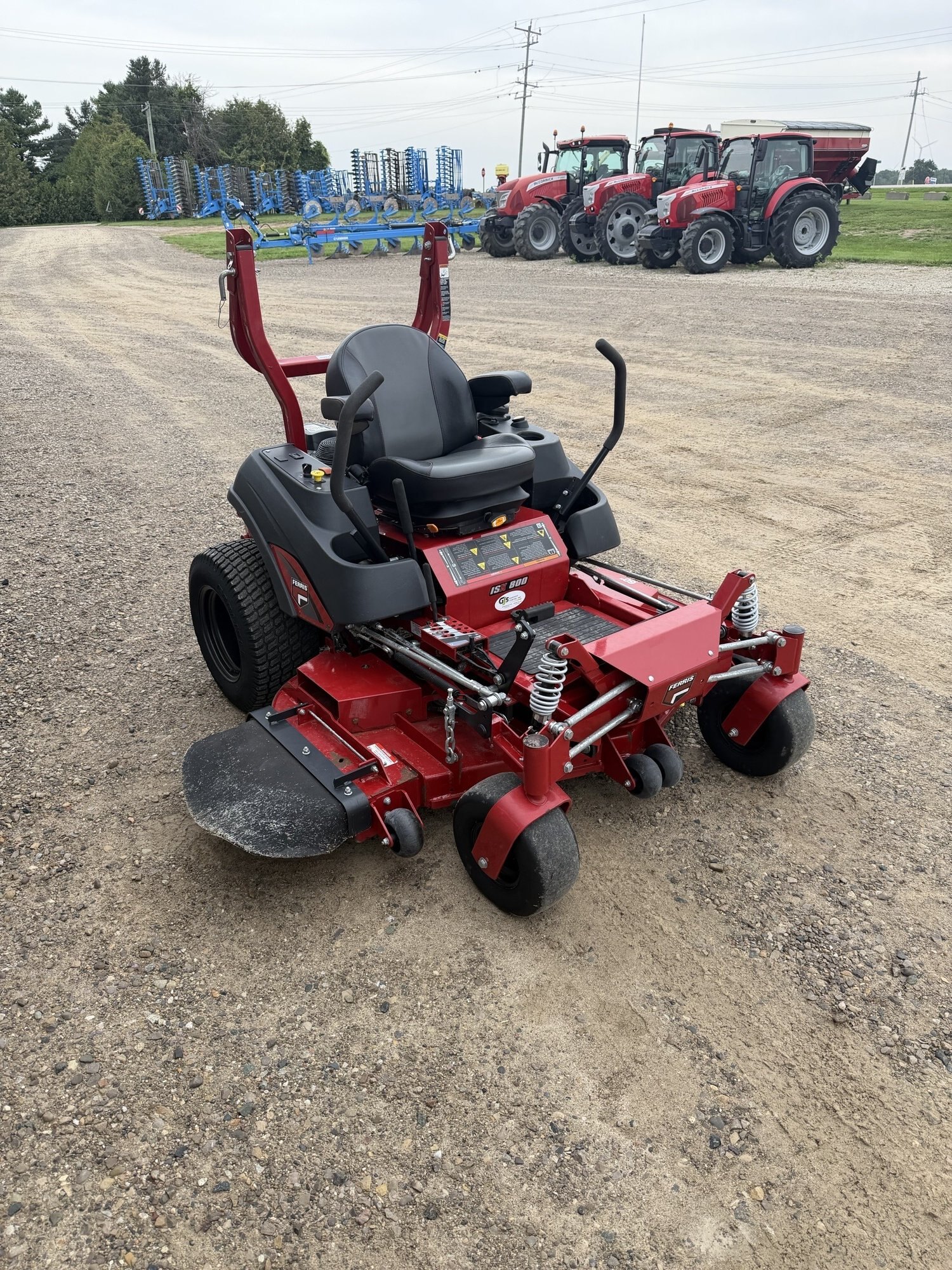 2023 FERRIS ISX 800