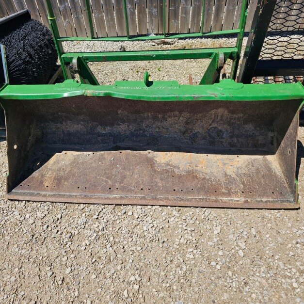 John Deere 72 Bucket