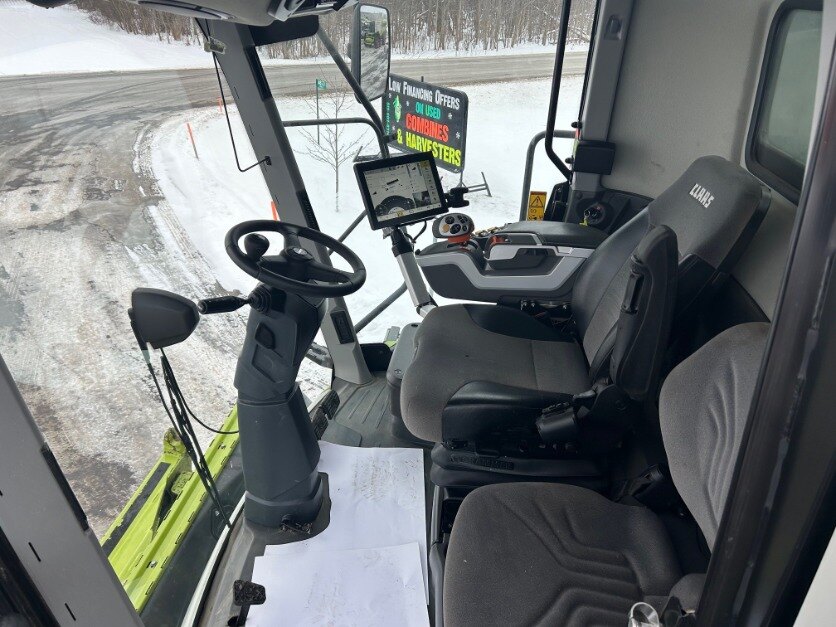 2021 CLAAS LEXION 7500TT