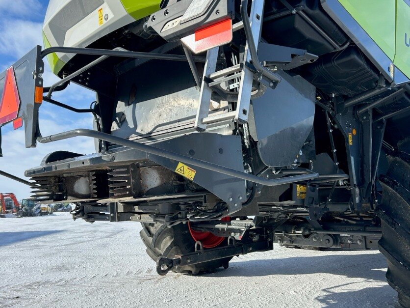 2021 CLAAS LEXION 8700TT