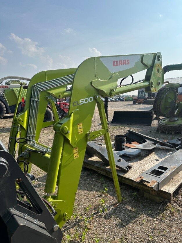 2022 CLAAS CL500 LOADER