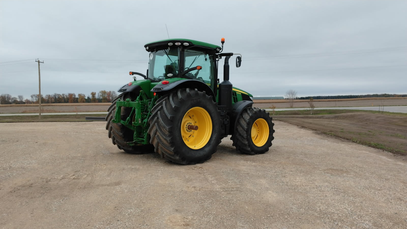 2015 JOHN DEERE 7270R