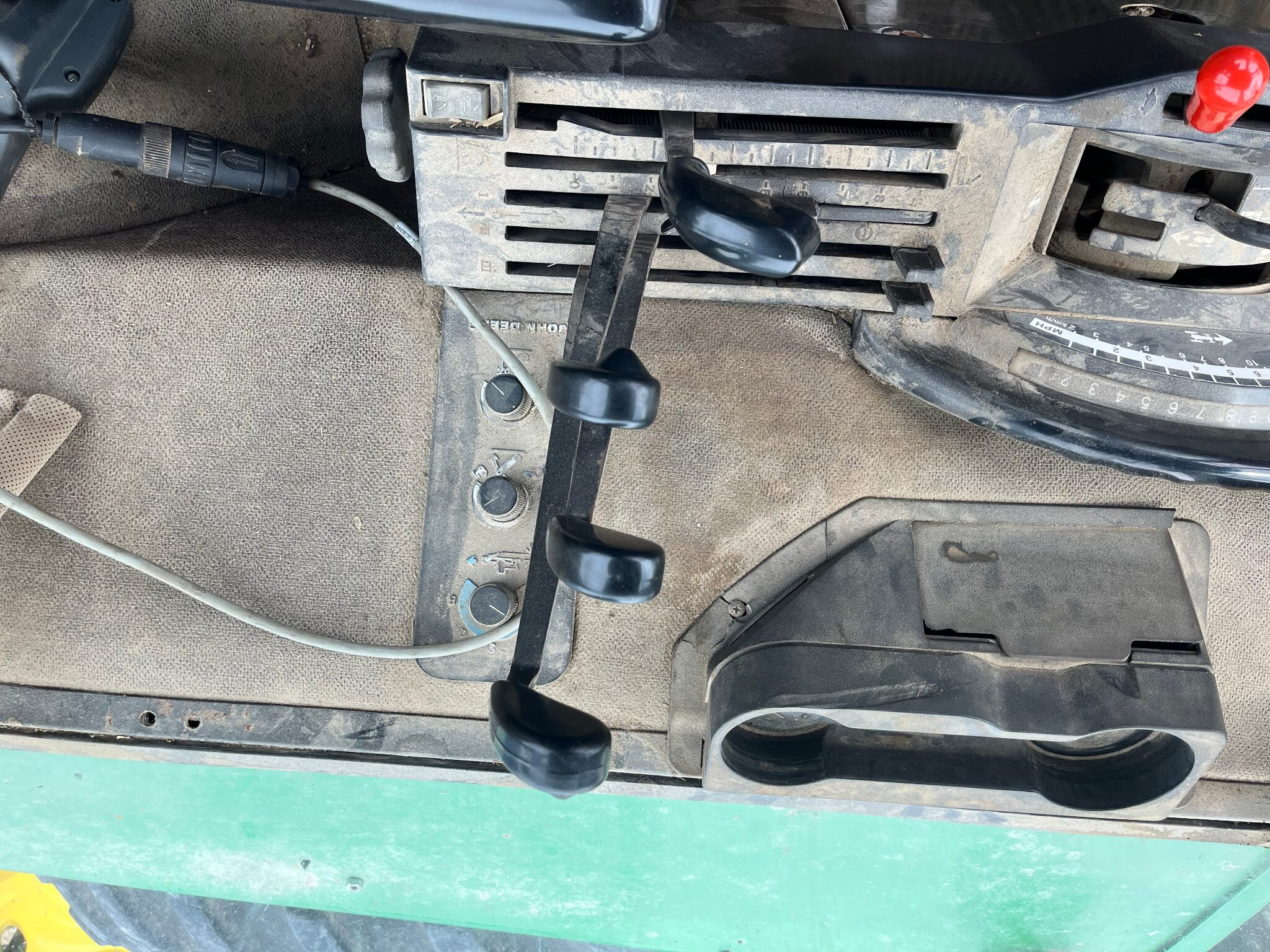 1993 JOHN DEERE 4760