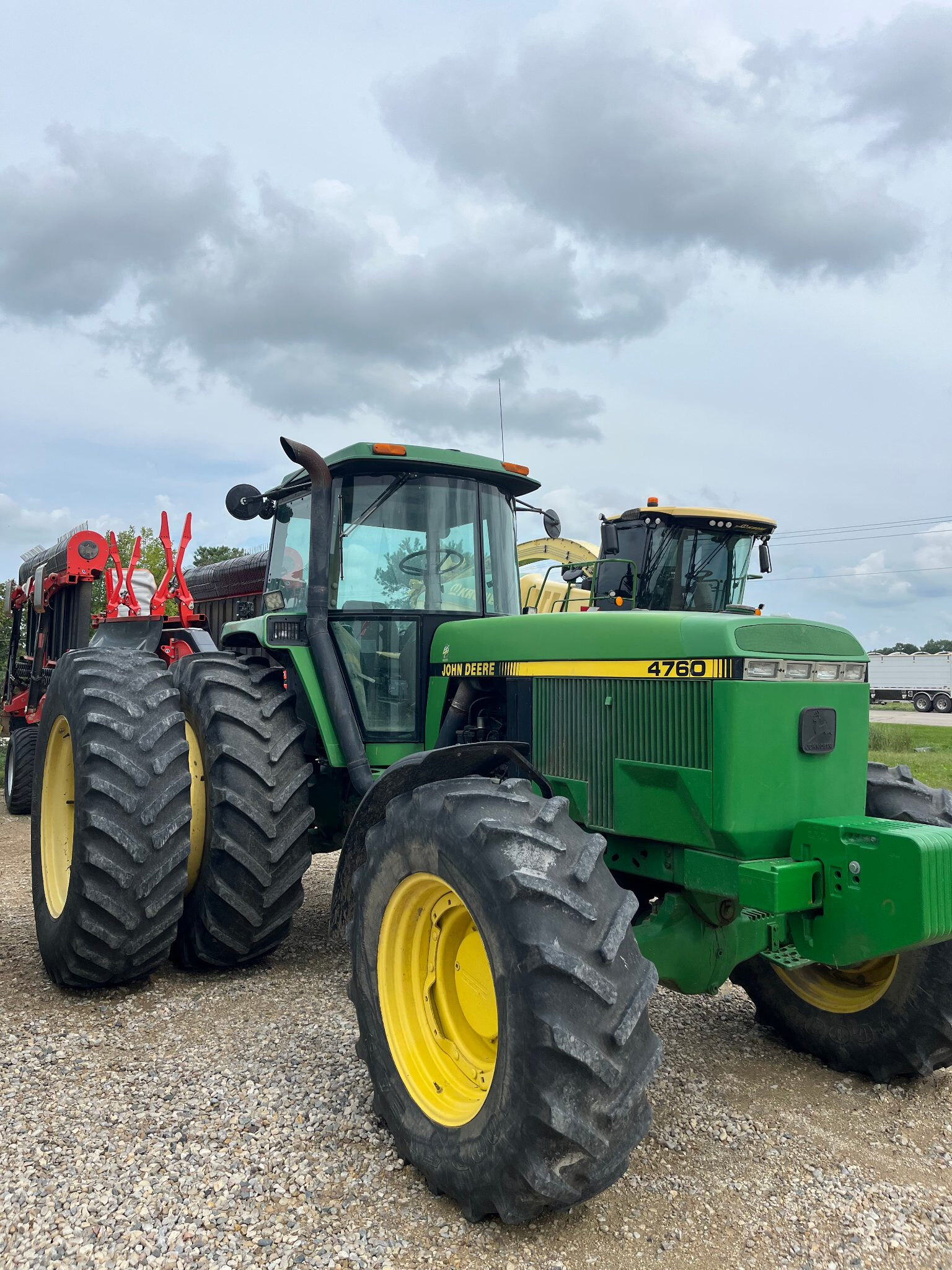 1993 JOHN DEERE 4760