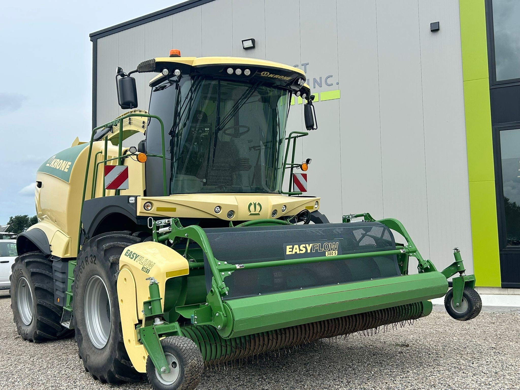 2020 Krone 780