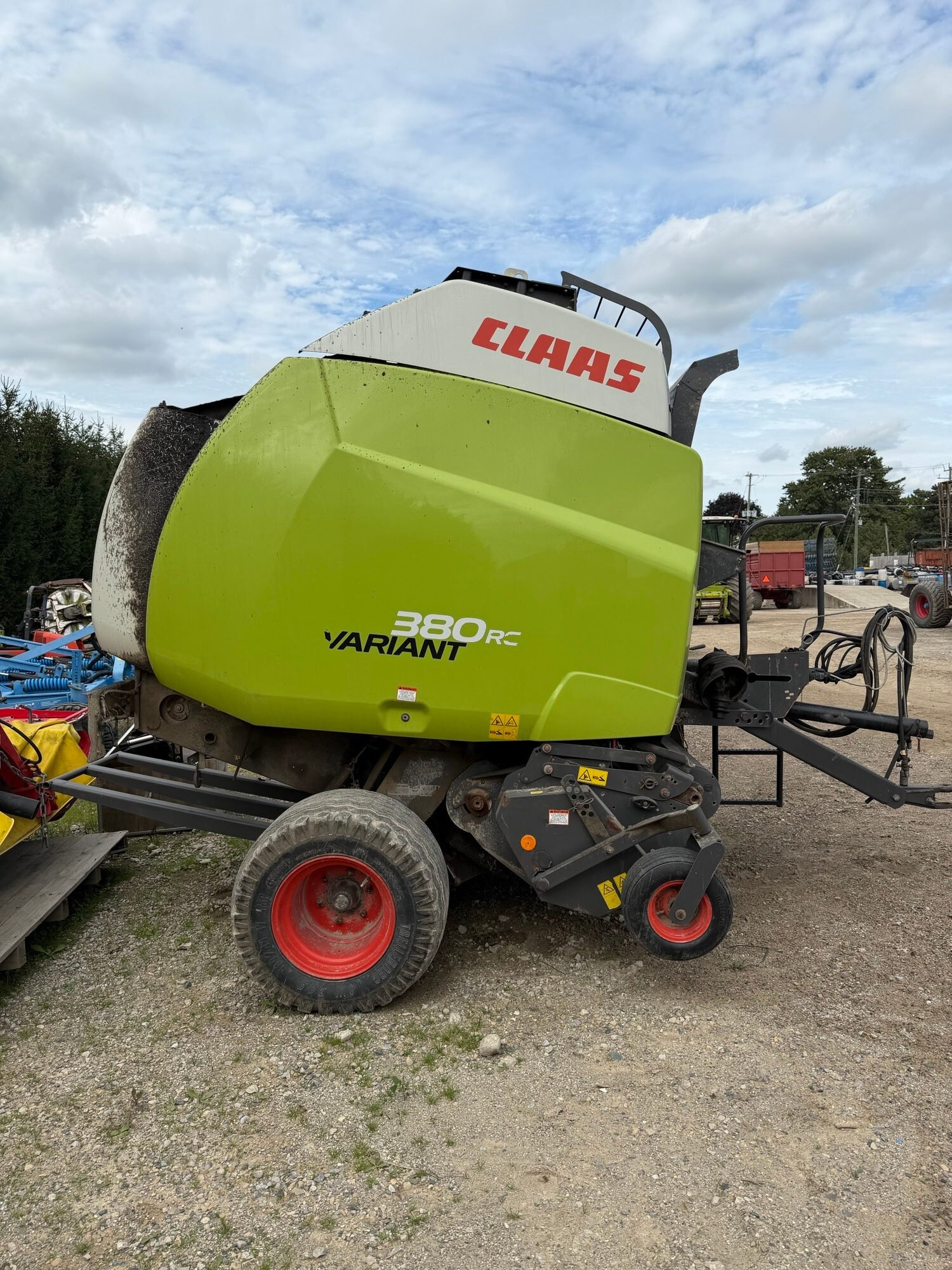 CLAAS VARIANT 380RC
