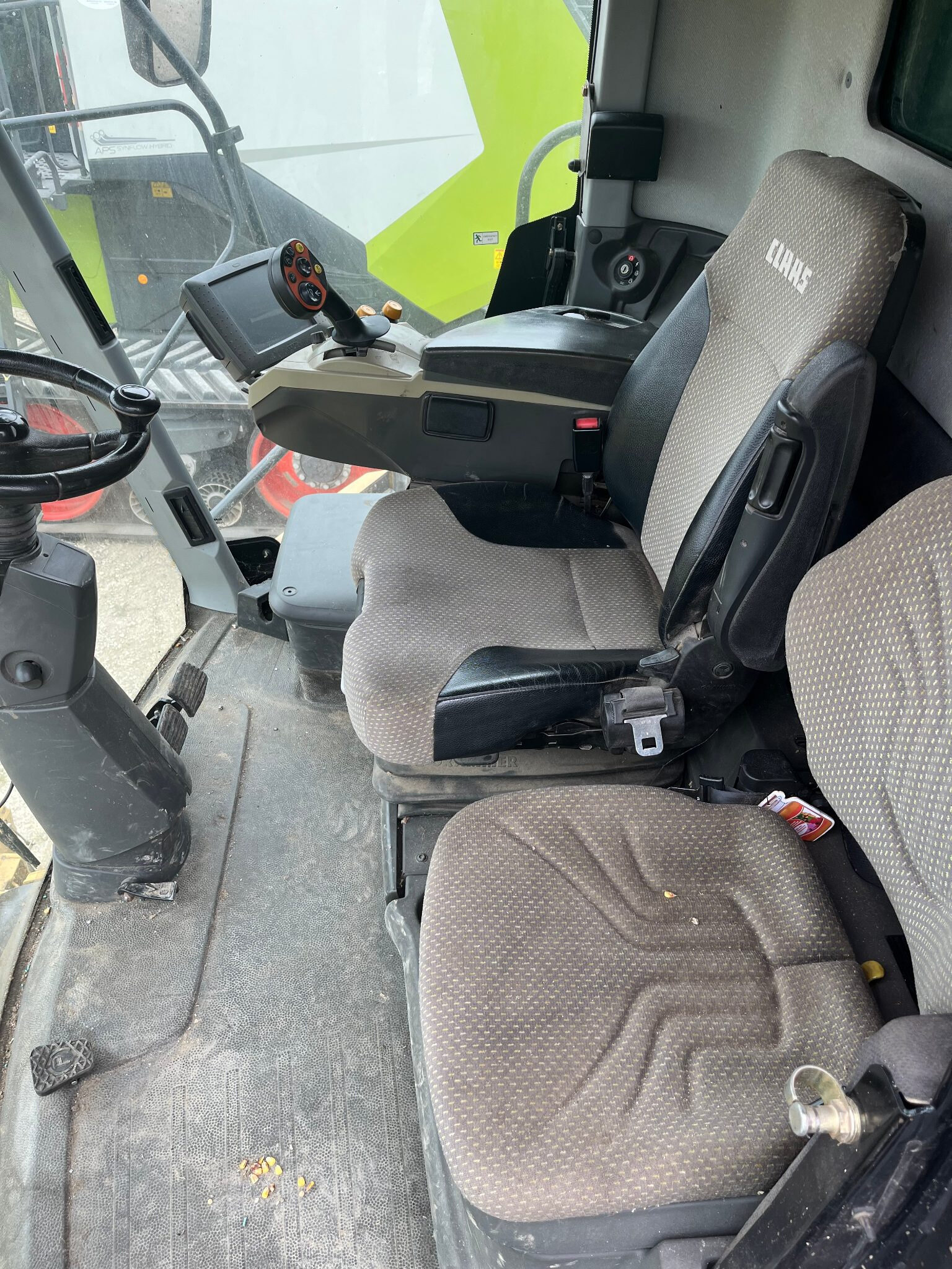 2012 CLAAS LEXION 730