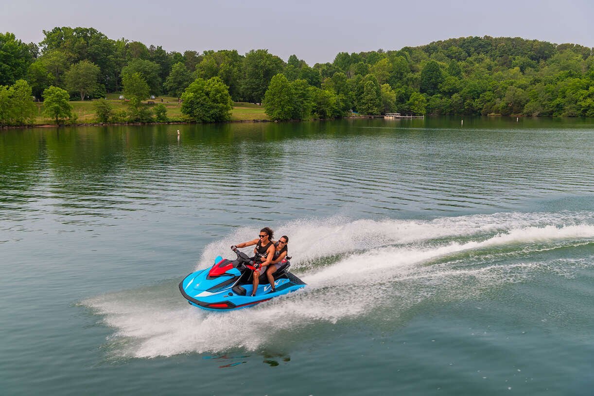 2024 Yamaha VX DELUXE Black/Deepwater Blue