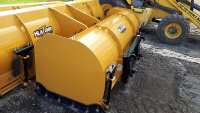 BRAND NEW HLA SP350009 Snow Pusher
