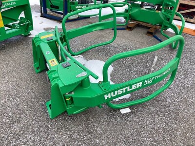 *BRAND NEW* Hustler LX200 Bale Grapple