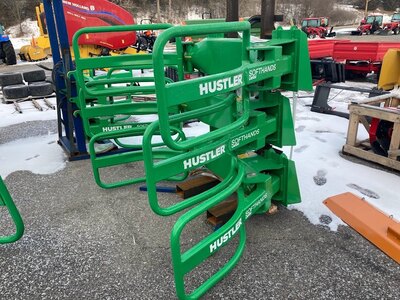 *BRAND NEW* Hustler LM100 Round Bale Grapple
