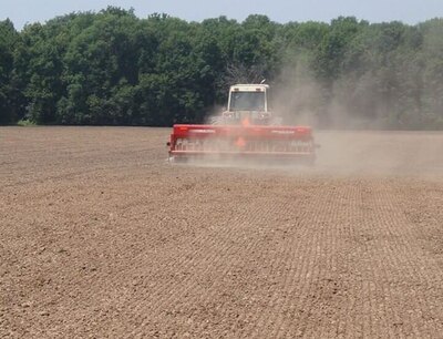 Brillion Agricultural Seeders