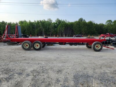 NEW Creekbank 36' mesh floor wagon