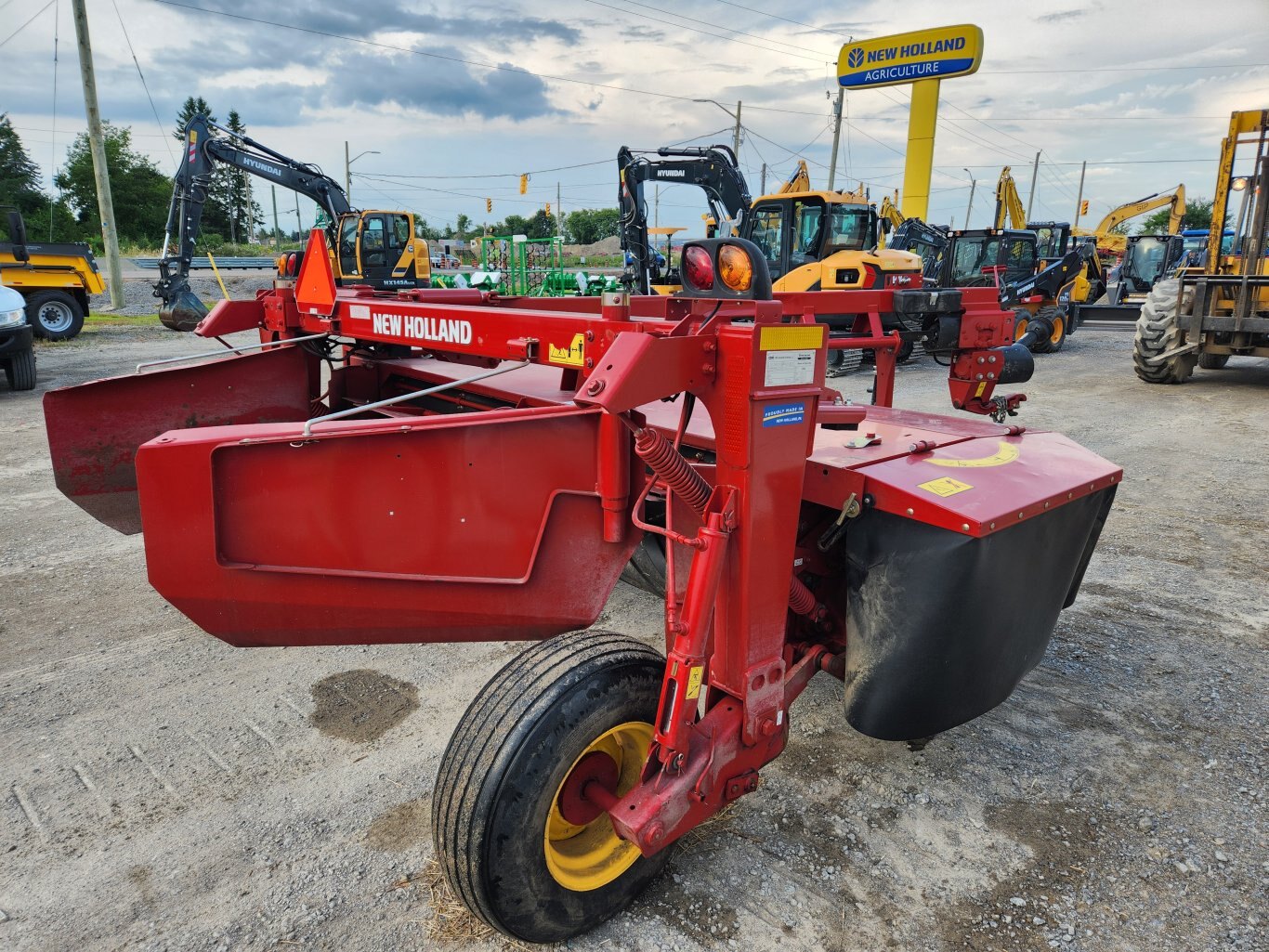 2021 New Holland 210R