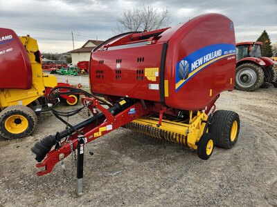 2021 New Holland Roll-Belt 450