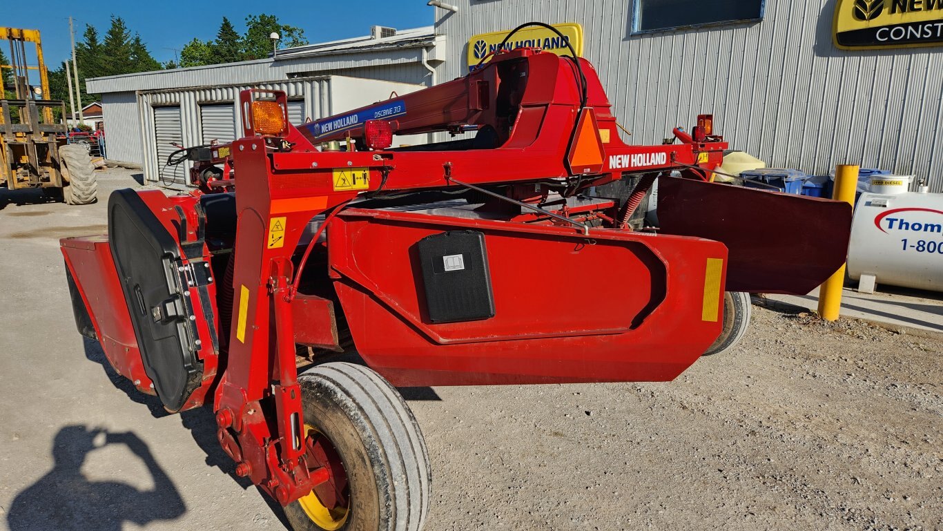 2018 New Holland 313 discbine