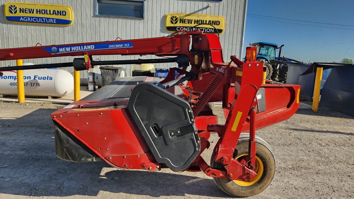 2018 New Holland 313 discbine