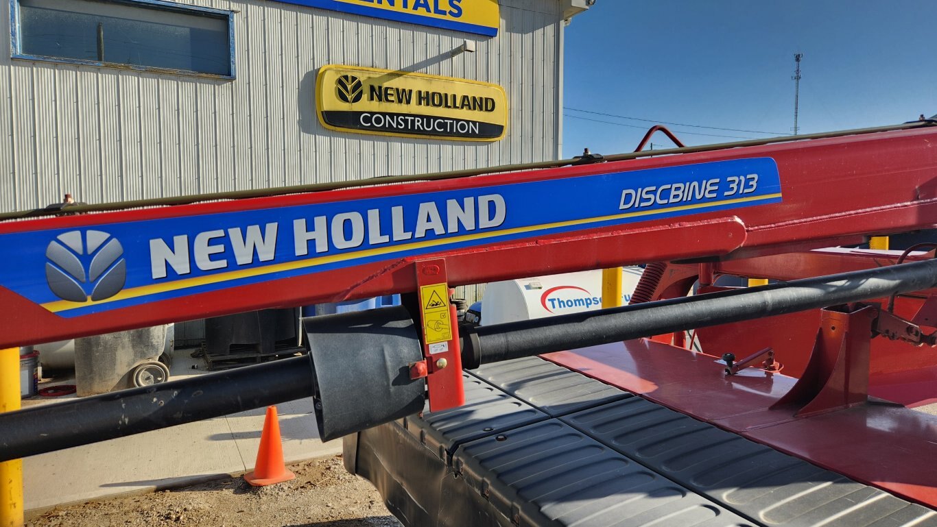 2018 New Holland 313 discbine