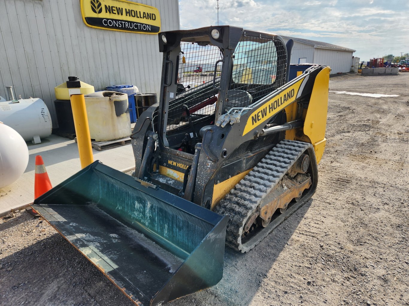 2017 New Holland C227