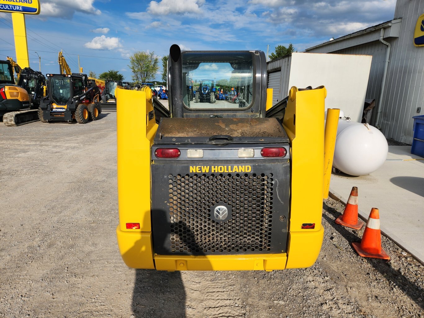 2017 New Holland C227