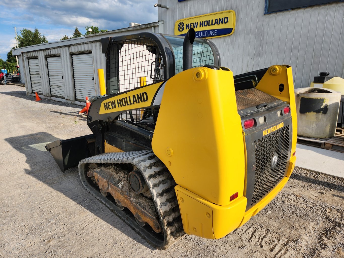 2017 New Holland C227