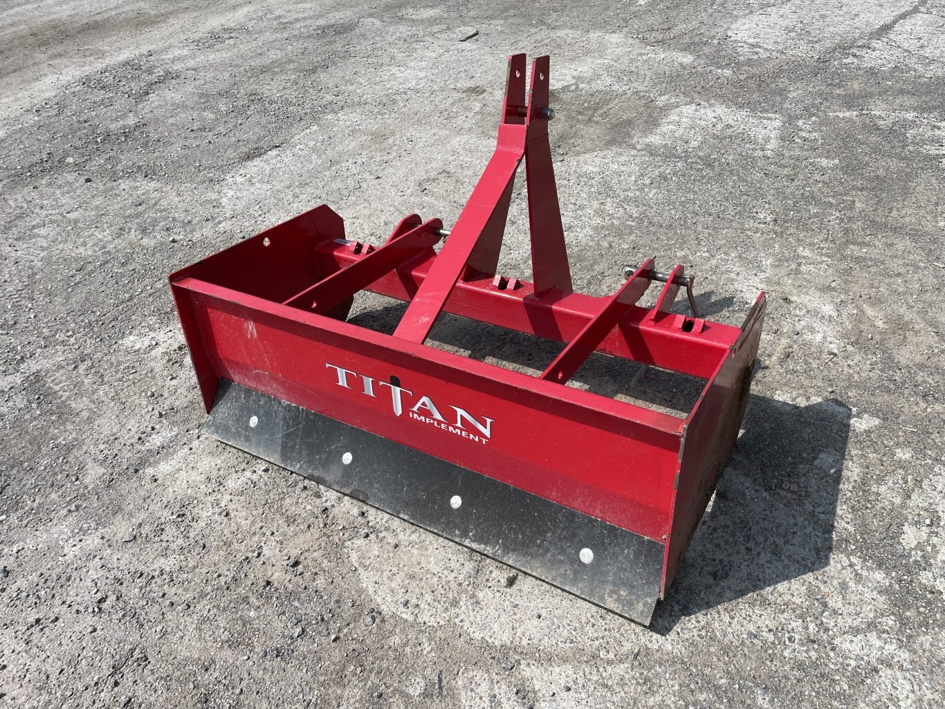 Used TItan Box Scraper