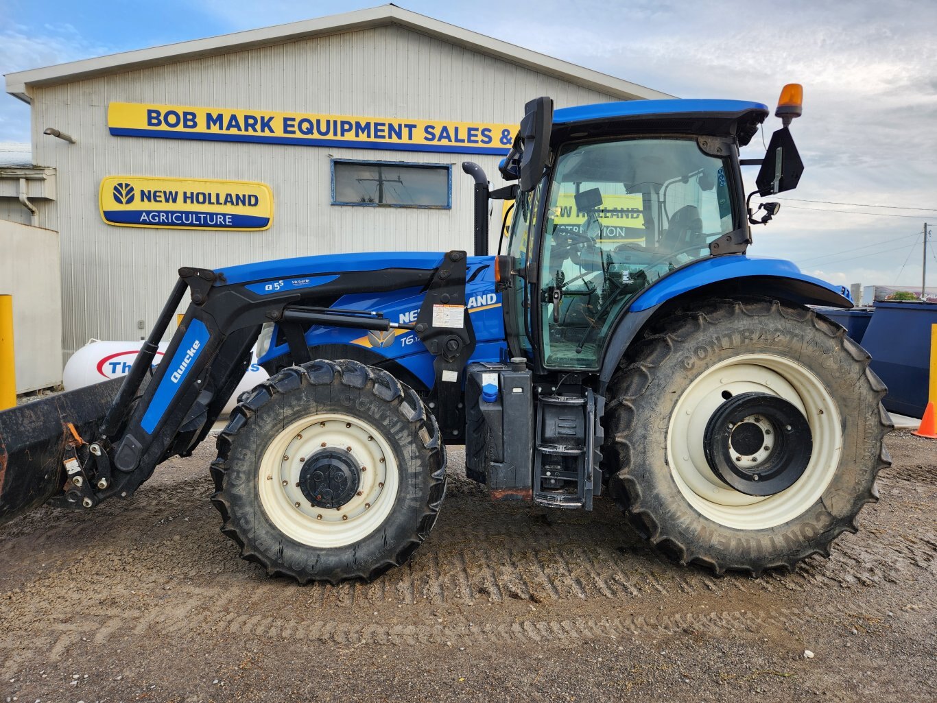 New Holland T5.100 T6.175 tractors