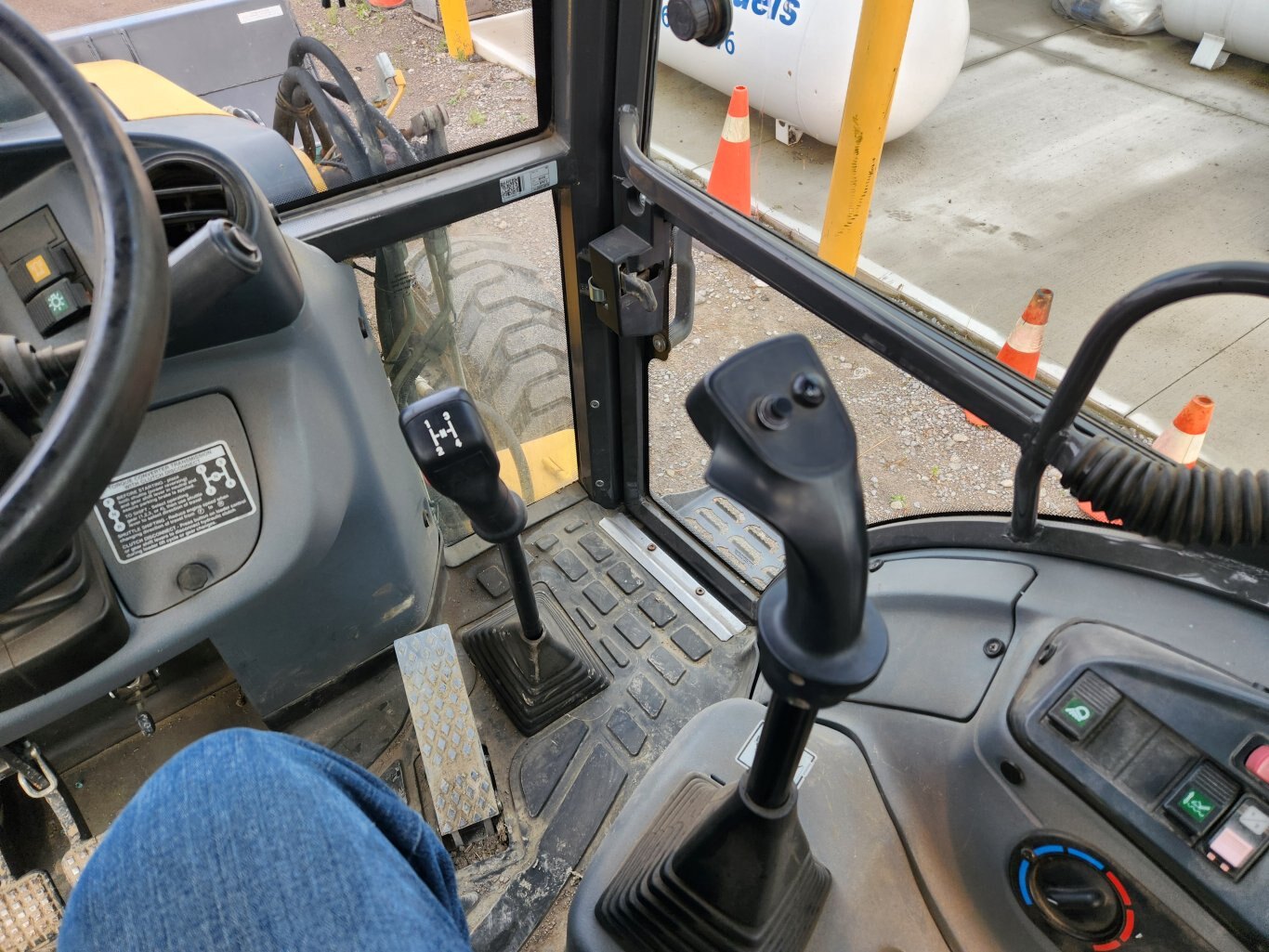 New Holland B95B backhoe